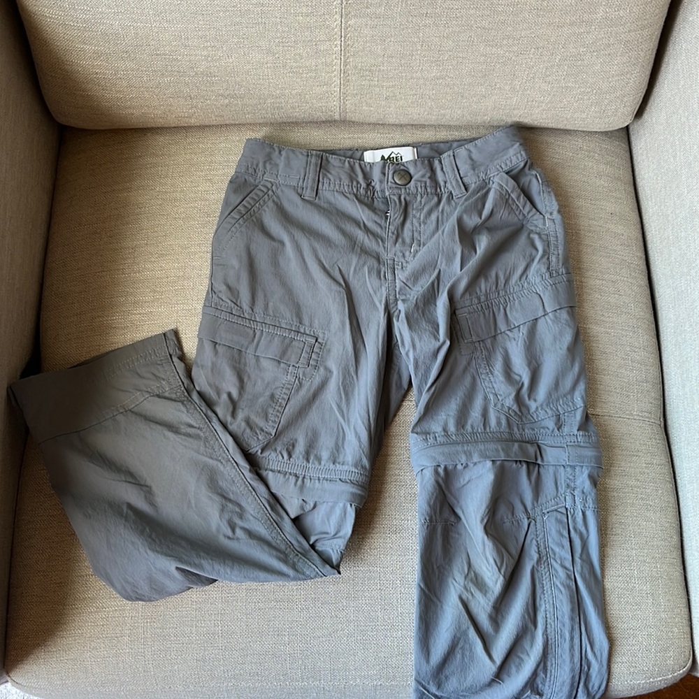 REI Co-op 4-5 Cargo style hiking pants with zip-off bottoms